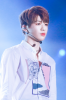 220px-Kang_Daniel_at_Wanna_One_Premiere_Show_Concert_in_August_2017_04.png